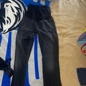 Black skinny elastic maturity a pea in the poo collection size 28 jeans